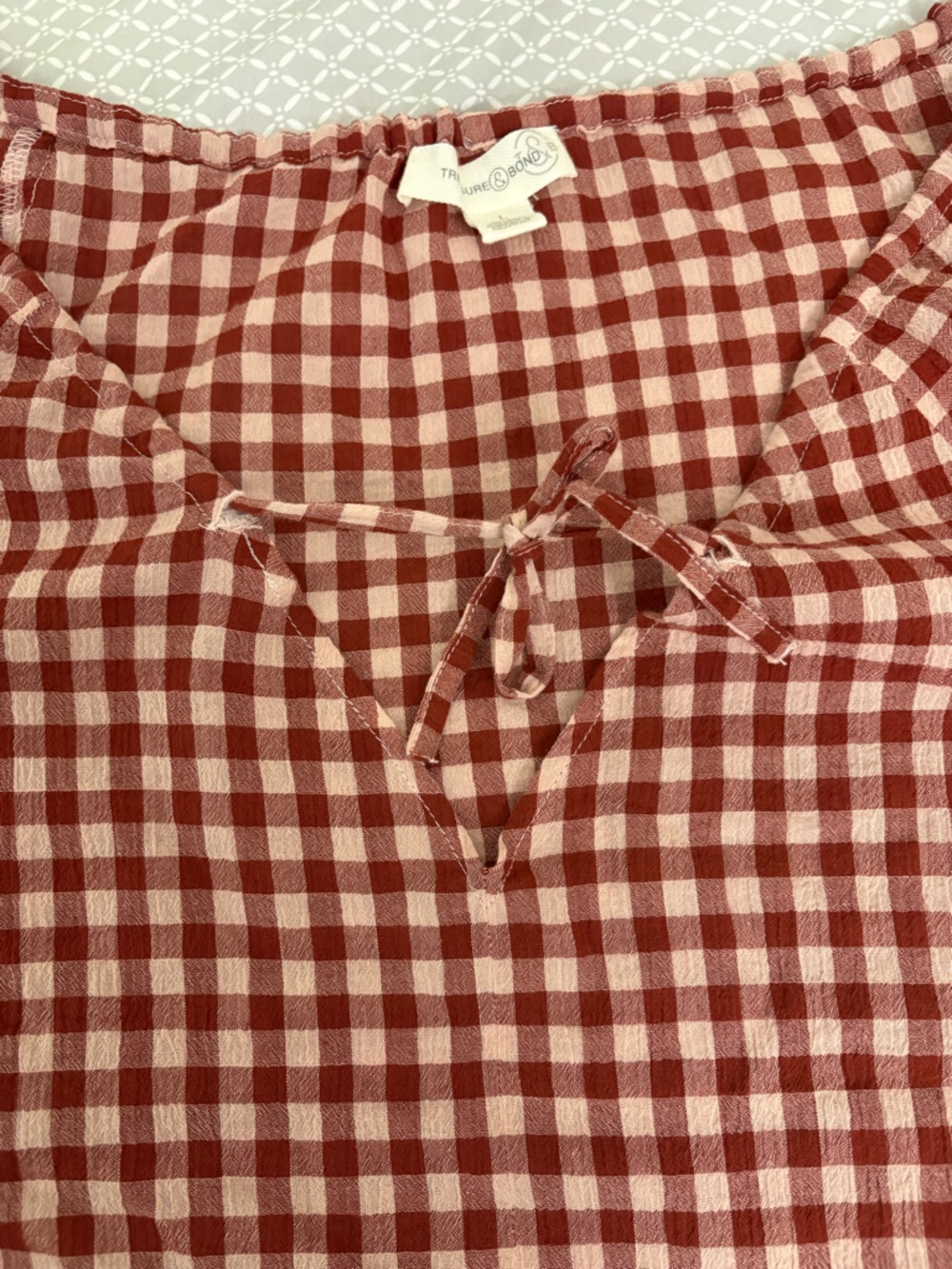 New Large Treasure & Bond Red Gingham Checkered Tie Front Top - Picture 11 of 13